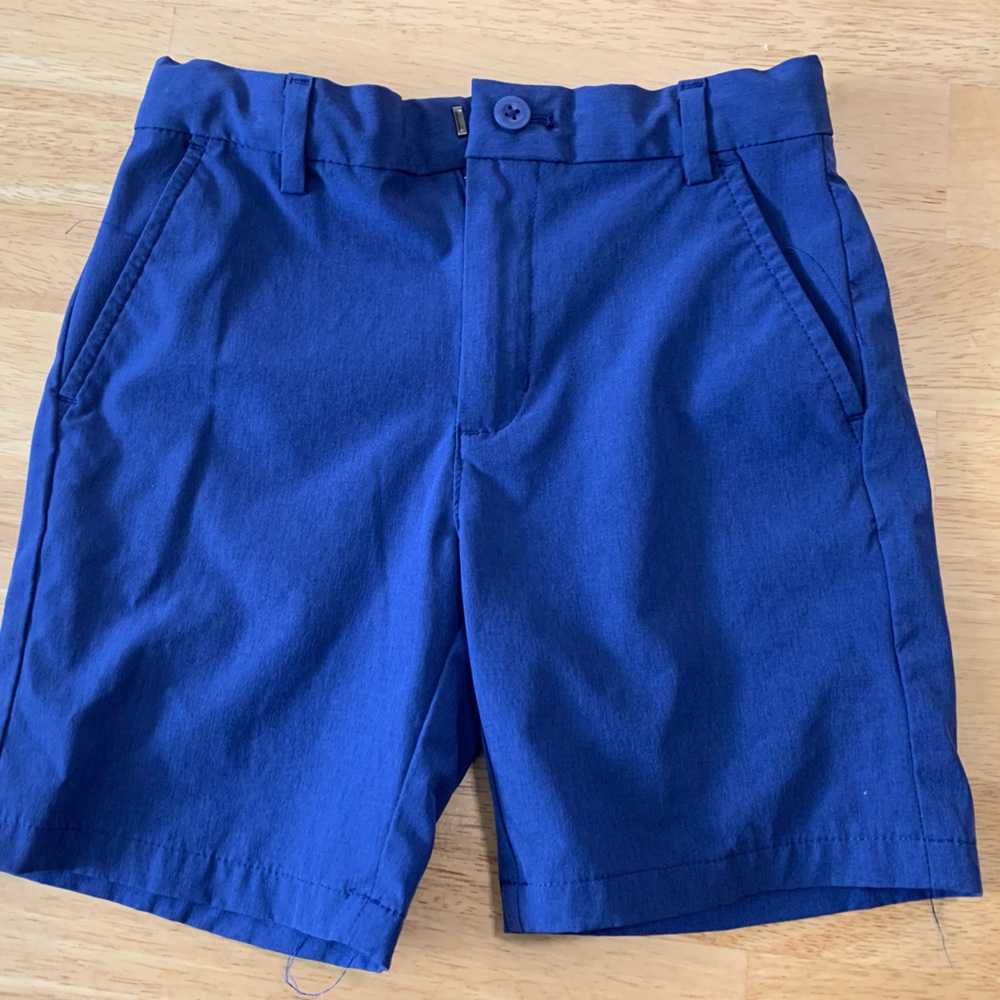 Boys Vineyard Vines shorts